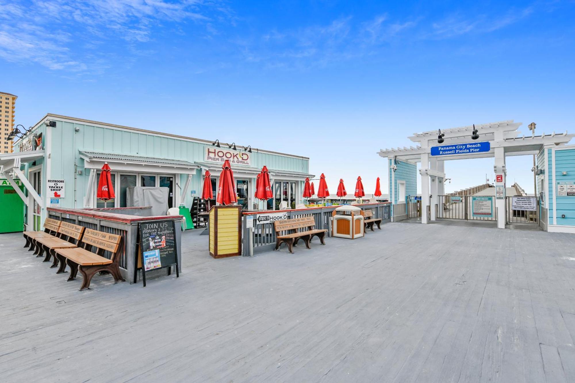 Boardwalk #604 By Book That Holiday home *
